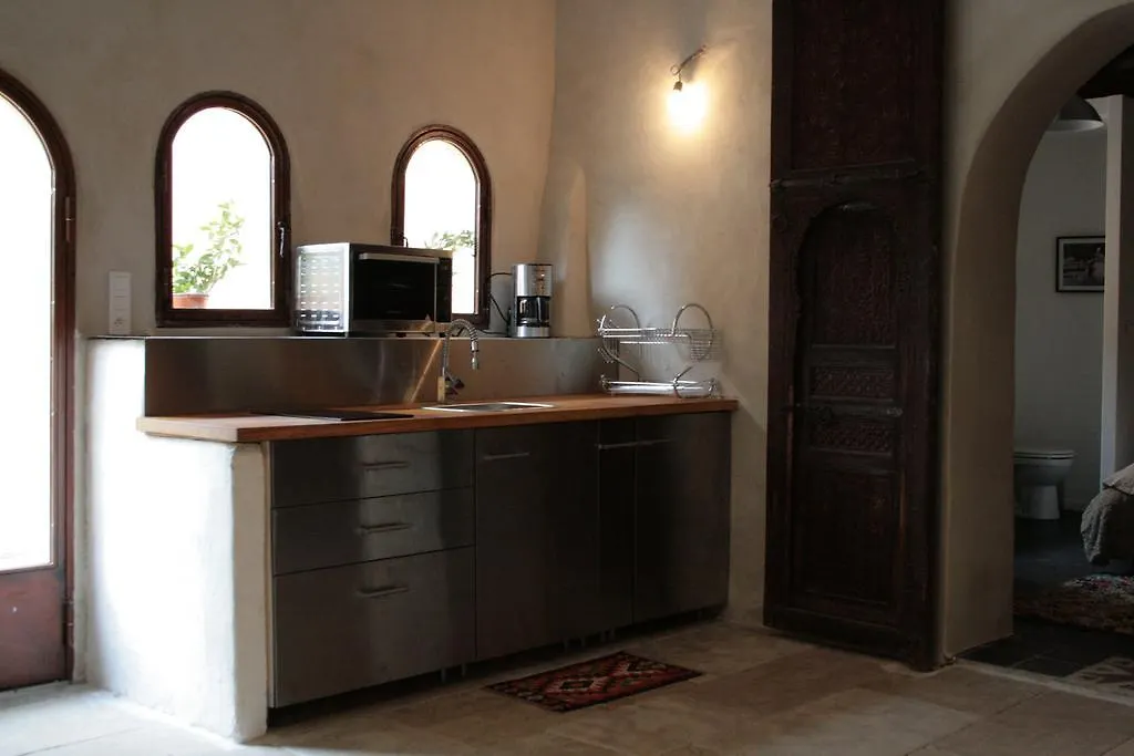 Les Gites De Catherine Gargas  Gargas (Vaucluse)